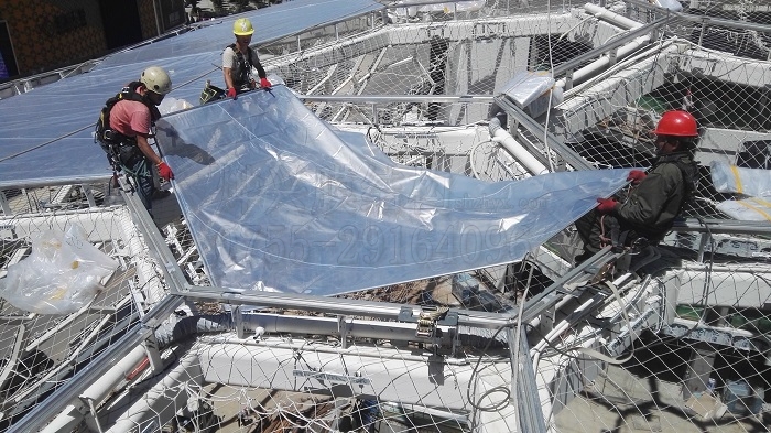 扔石塊能擊穿ETFE膜結構嗎？