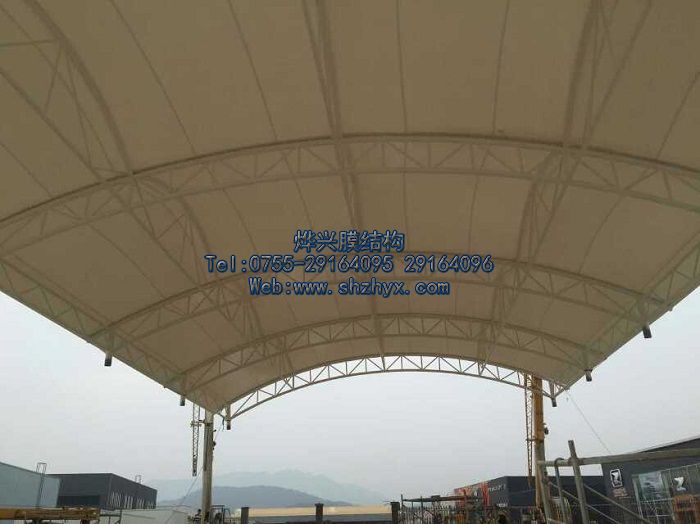 辦公樓球場(chǎng)膜結(jié)構(gòu)-深圳市燁興膜結(jié)構(gòu)工程有限公司 辦公樓球場(chǎng)膜結(jié)構(gòu).jpg