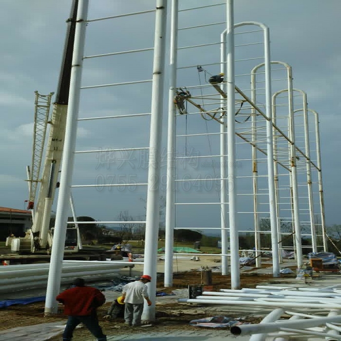 膜結(jié)構(gòu)網(wǎng)球場(chǎng)鋼結(jié)構(gòu)-深圳市燁興膜結(jié)構(gòu)工程有限公司 膜結(jié)構(gòu)網(wǎng)球場(chǎng)鋼結(jié)構(gòu).jpg